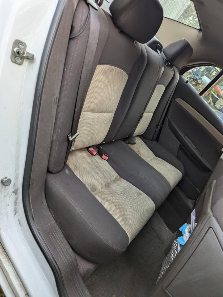 2009 Chevrolet Malibu VIN 1G1ZG57B79F188459 Copart auction photo, minor dent/scratches / mechanical damage thumbnail 6