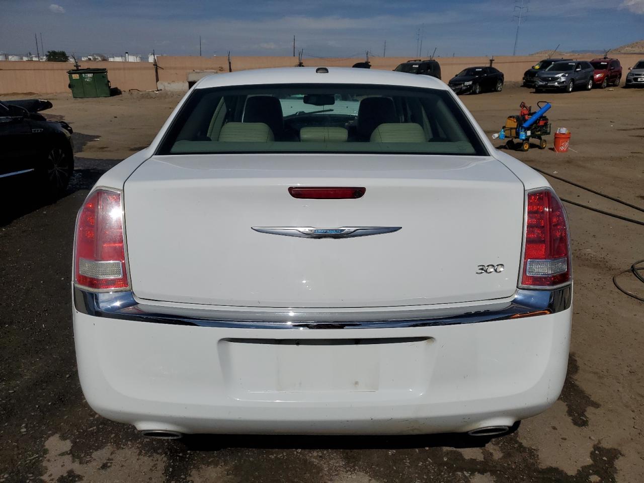 2014 Chrysler 300 VIN 2C3CCAAG7EH345684 Copart auction photo, front end damage thumbnail 6