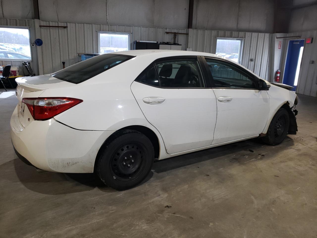 2014 Toyota Corolla VIN 5YFBURHE5EP128930 Copart auction photo, front end damage thumbnail 3