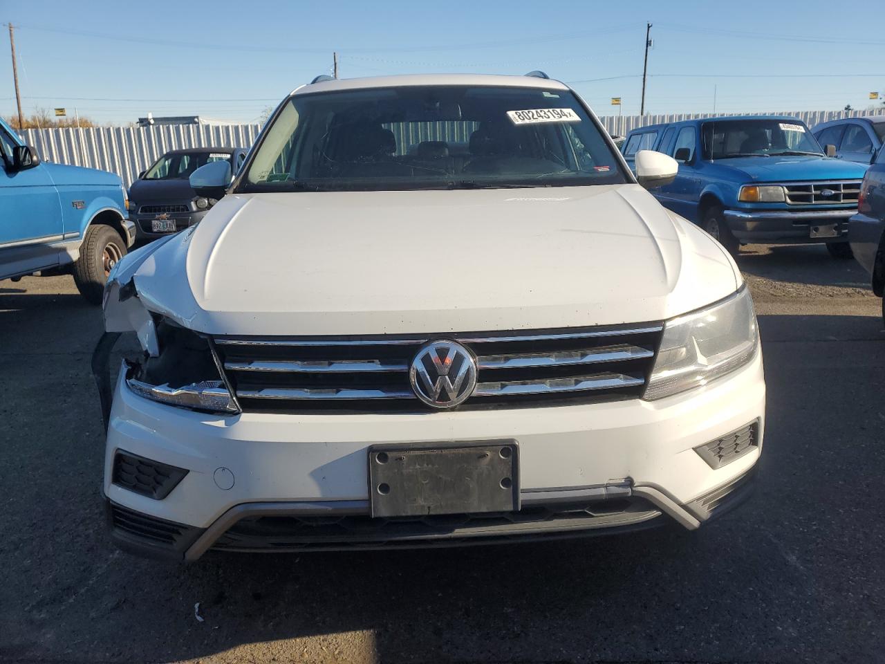 2019 Volkswagen Tiguan VIN 3VV2B7AX8KM082214 Copart auction photo, front end / minor dent/scratches damage thumbnail 5