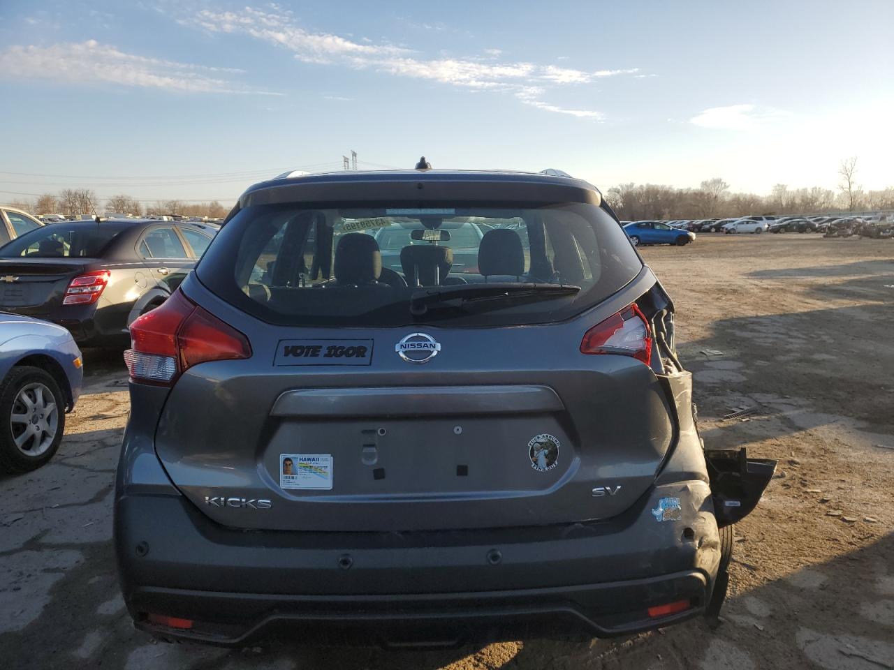 2020 Nissan Kicks VIN 3N1CP5CV5LL572446 Copart auction photo, side / rear end damage thumbnail 6