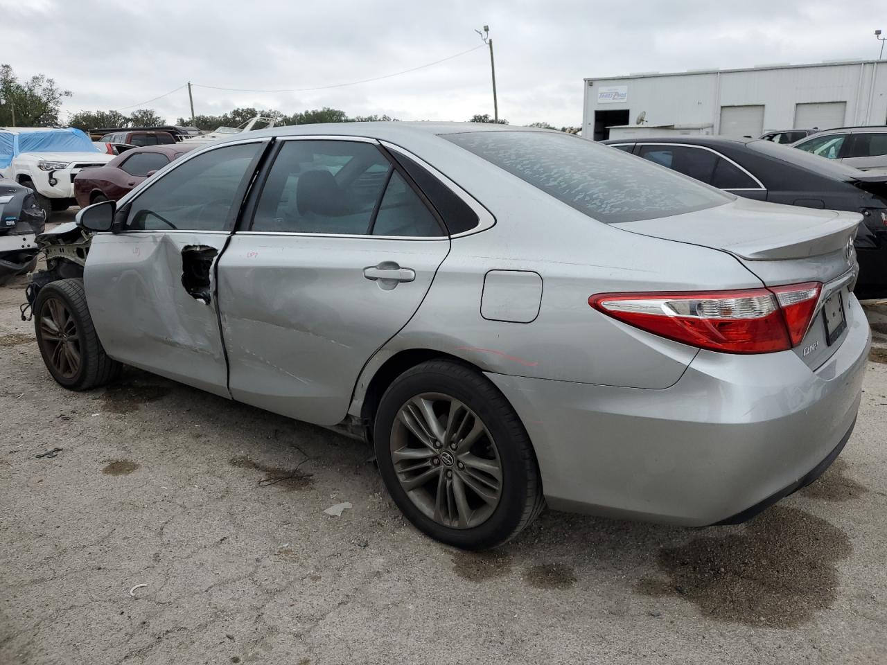 2016 Toyota Camry VIN 4T1BF1FK0GU510224 Copart auction photo, front end / side damage thumbnail 2