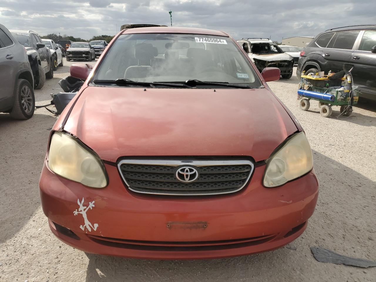 2005 Toyota Corolla VIN 1NXBR32E05Z417610 Copart auction photo, normal wear / minor dent/scratches damage thumbnail 5