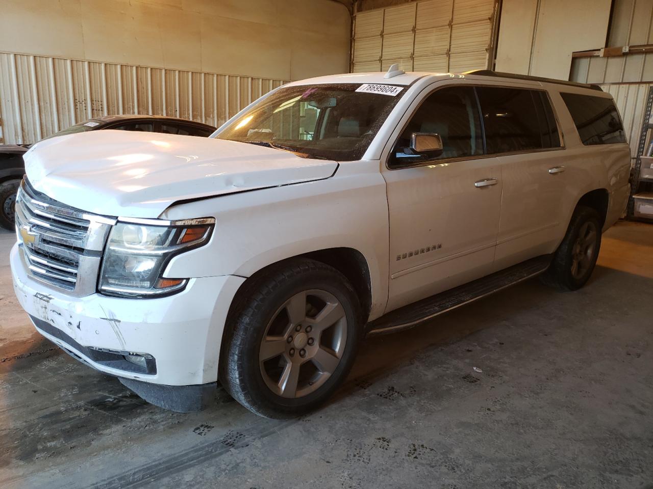 2018 Chevrolet Suburban VIN 1GNSCJKC9JR196800