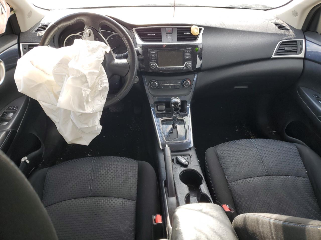 2017 Nissan Sentra VIN 3N1CB7AP0HY272600 Copart auction photo, front end damage thumbnail 8