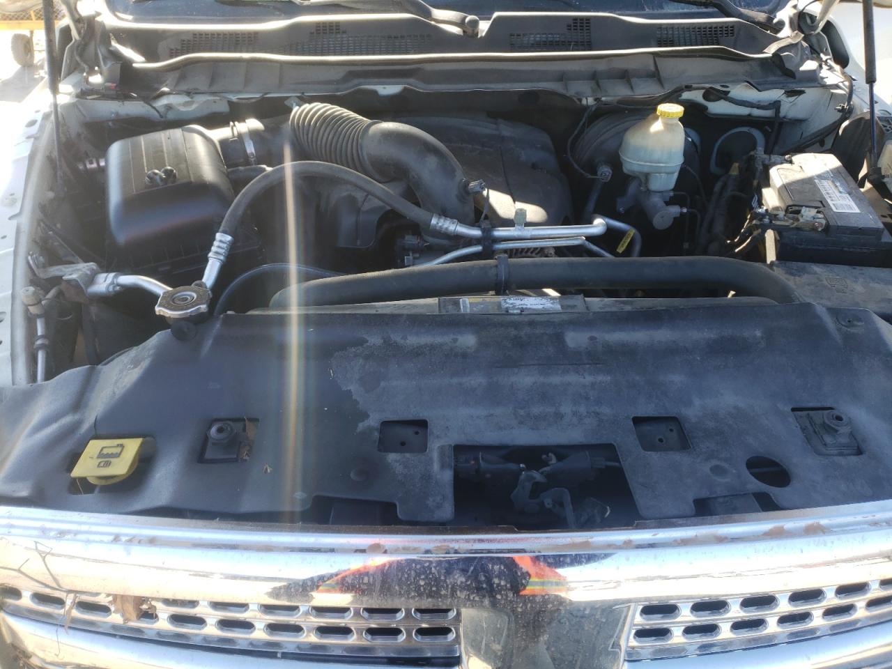 2016 RAM 1500 VIN 1C6RR7NT5GS308571 Copart auction photo, front end / side damage thumbnail 12