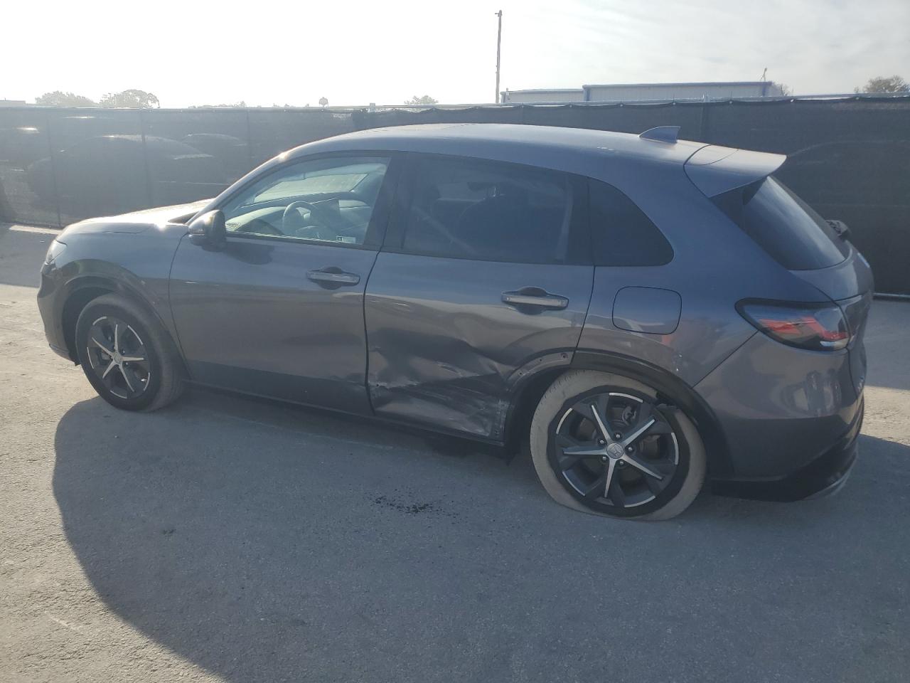 2023 Honda HR-V VIN 3CZRZ2H7XPM727075 Copart auction photo, side / minor dent/scratches damage thumbnail 2