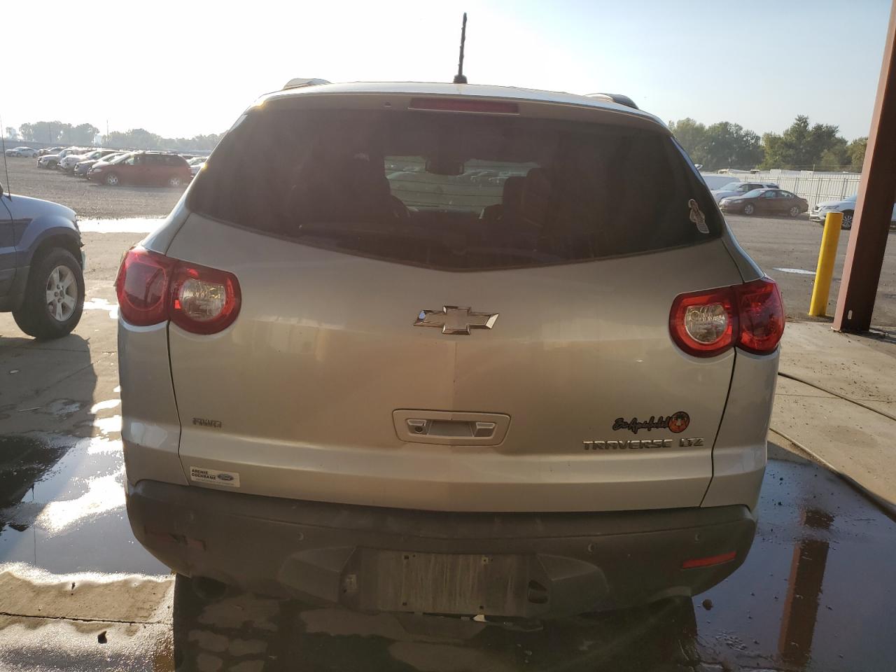 2012 Chevrolet Traverse VIN 1GNKVLED2CJ217367 Copart auction photo, hail / front end damage thumbnail 6