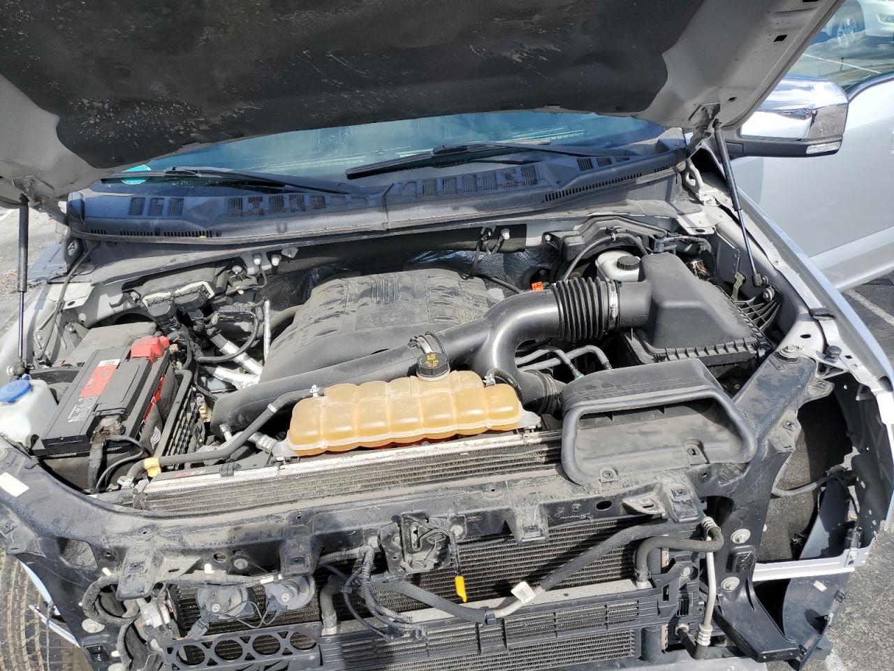 2015 Ford F-150 VIN 1FTFW1EG3FFB23706 Copart auction photo, front end damage thumbnail 11
