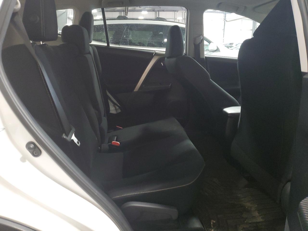 2015 Toyota RAV 4 VIN 2T3RFREV9FW379387 Copart auction photo, rear end damage thumbnail 10