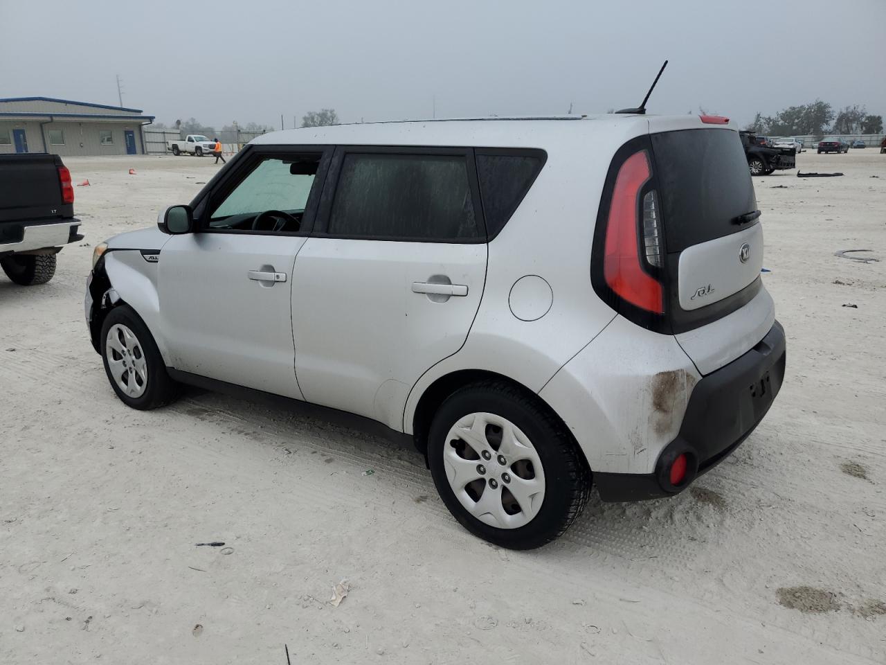 2015 KIA Soul VIN KNDJN2A22F7749500 Copart auction photo, front end damage thumbnail 2