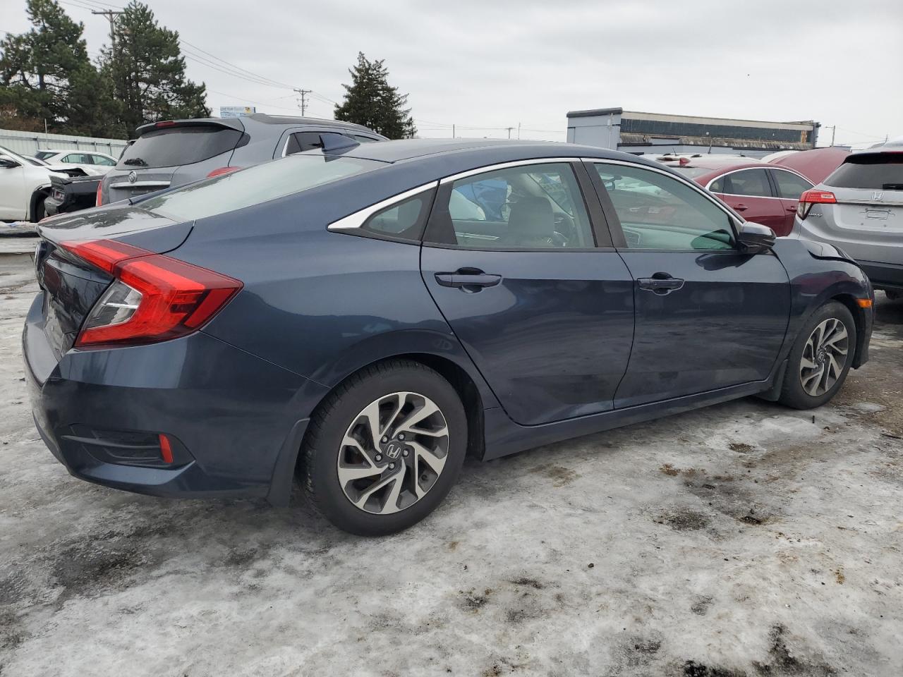 2017 Honda Civic VIN 19XFC2F76HE006762 Copart auction photo, front end / side damage thumbnail 3