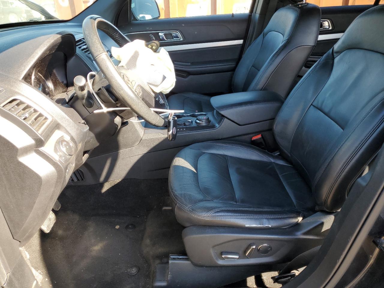2017 Ford Explorer VIN 1FM5K8D84HGE34175 Copart auction photo, front end / minor dent/scratches damage thumbnail 7