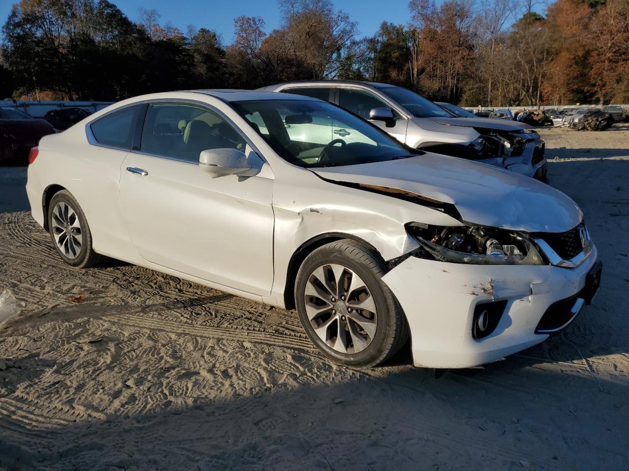 2014 Honda Accord VIN 1HGCT1B81EA009077 Copart auction photo, front end damage thumbnail 4