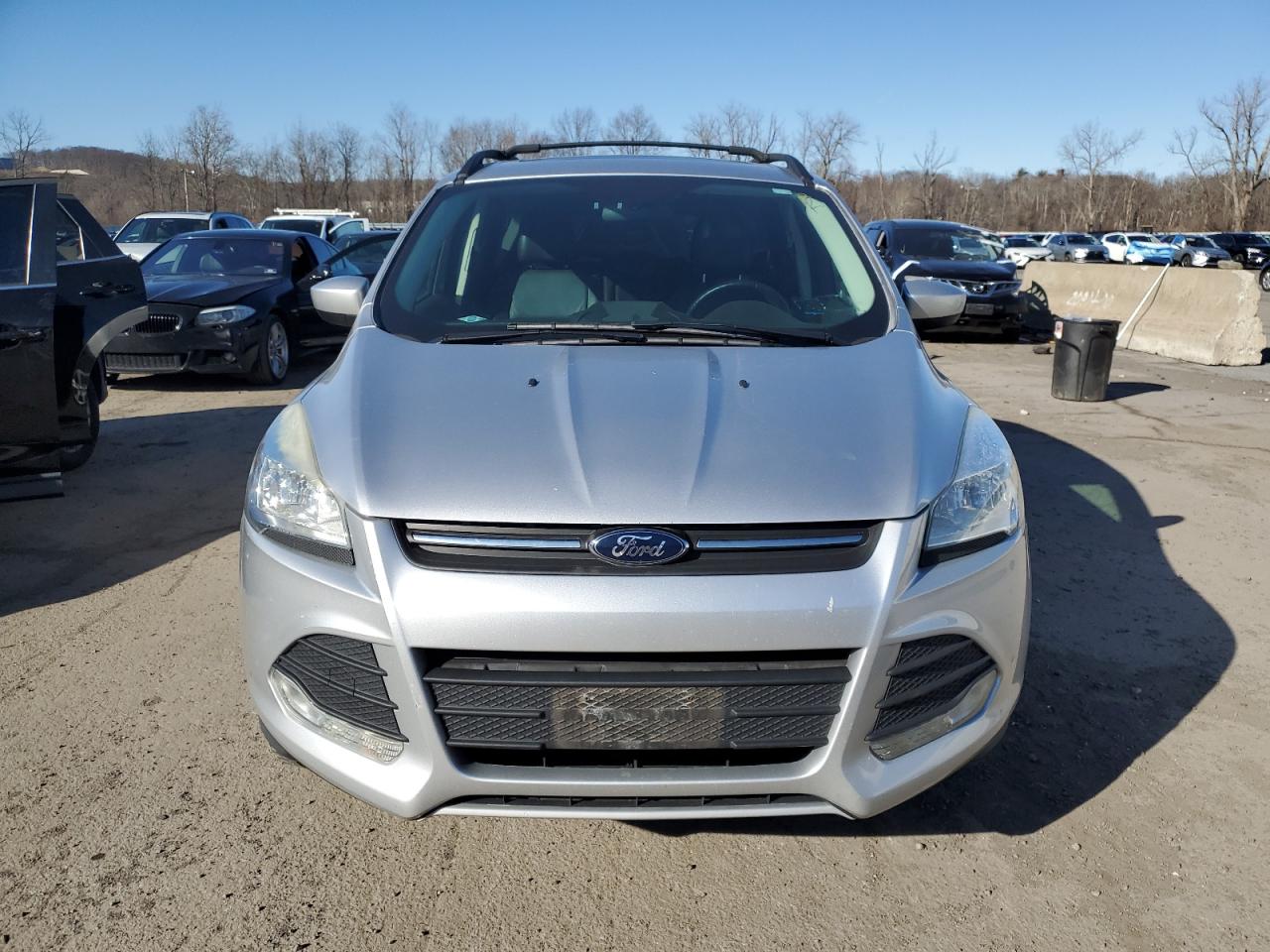 2016 Ford Escape VIN 1FMCU9GXXGUA58172 Copart auction photo, minor dent/scratches damage thumbnail 5