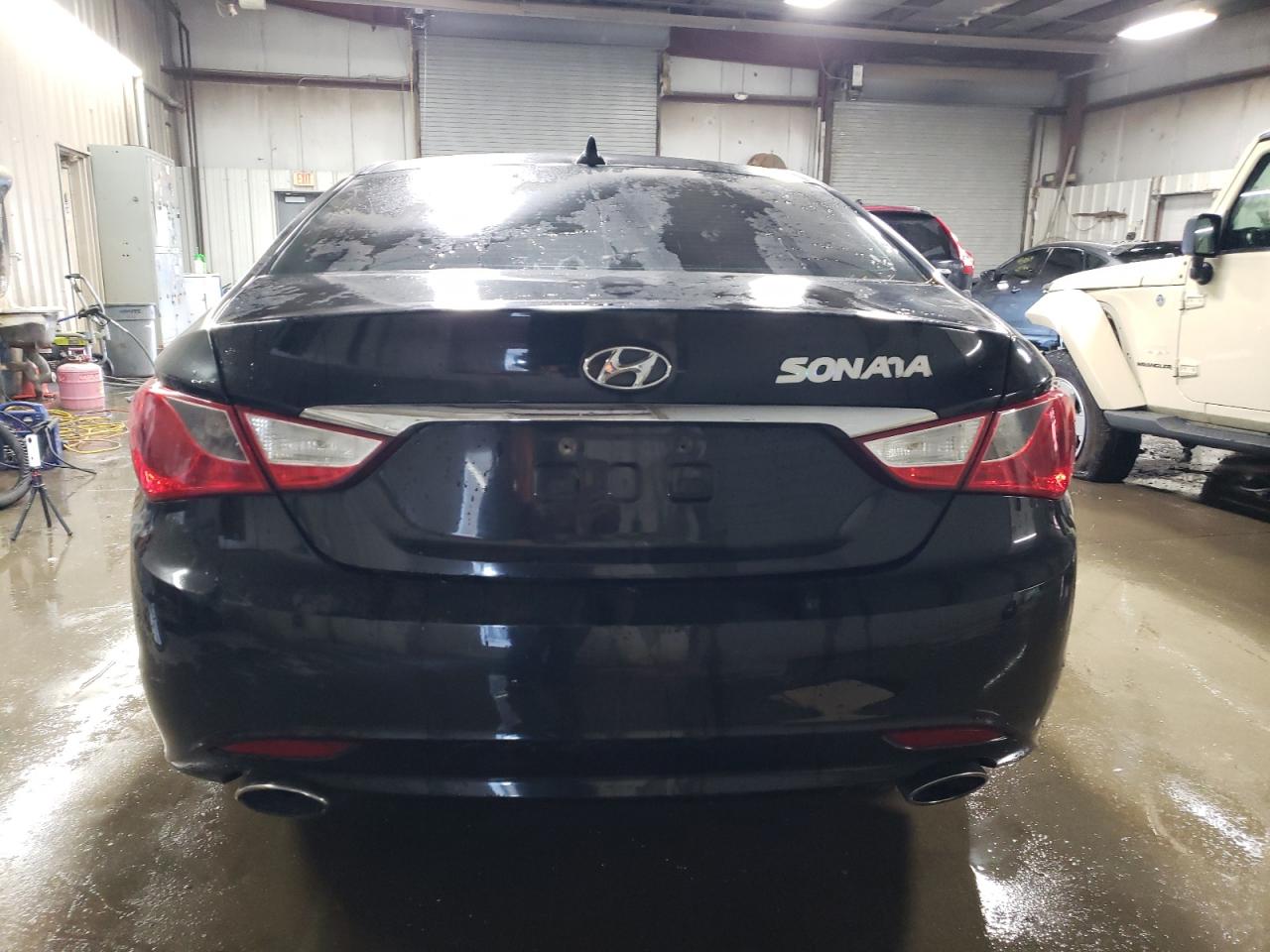 2011 Hyundai Sonata VIN 5NPEC4AC4BH249498 Copart auction photo, front end damage thumbnail 6