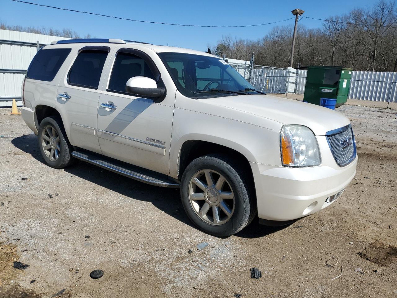 2011 GMC Yukon VIN 1GKS2EEF4BR362350 Copart auction photo, side damage thumbnail 4