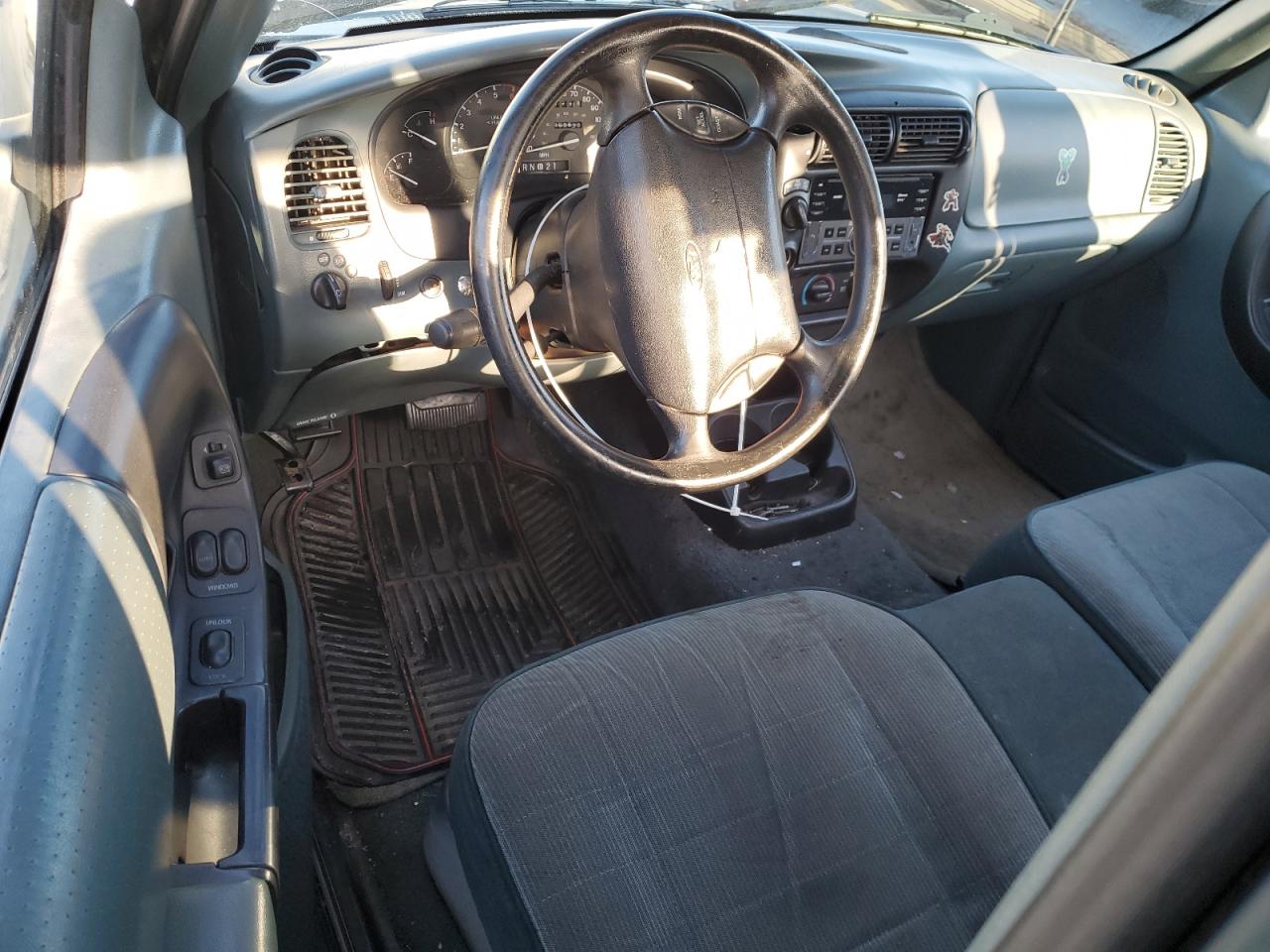 1995 Ford Ranger VIN 1FTCR15X8STA00957 Copart auction photo, side damage thumbnail 8