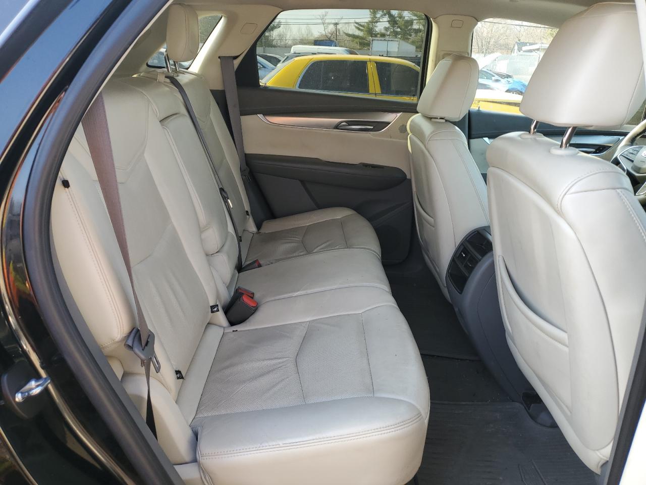2018 Cadillac XT5 VIN 1GYKNDRS1JZ159400 Copart auction photo, side damage thumbnail 11