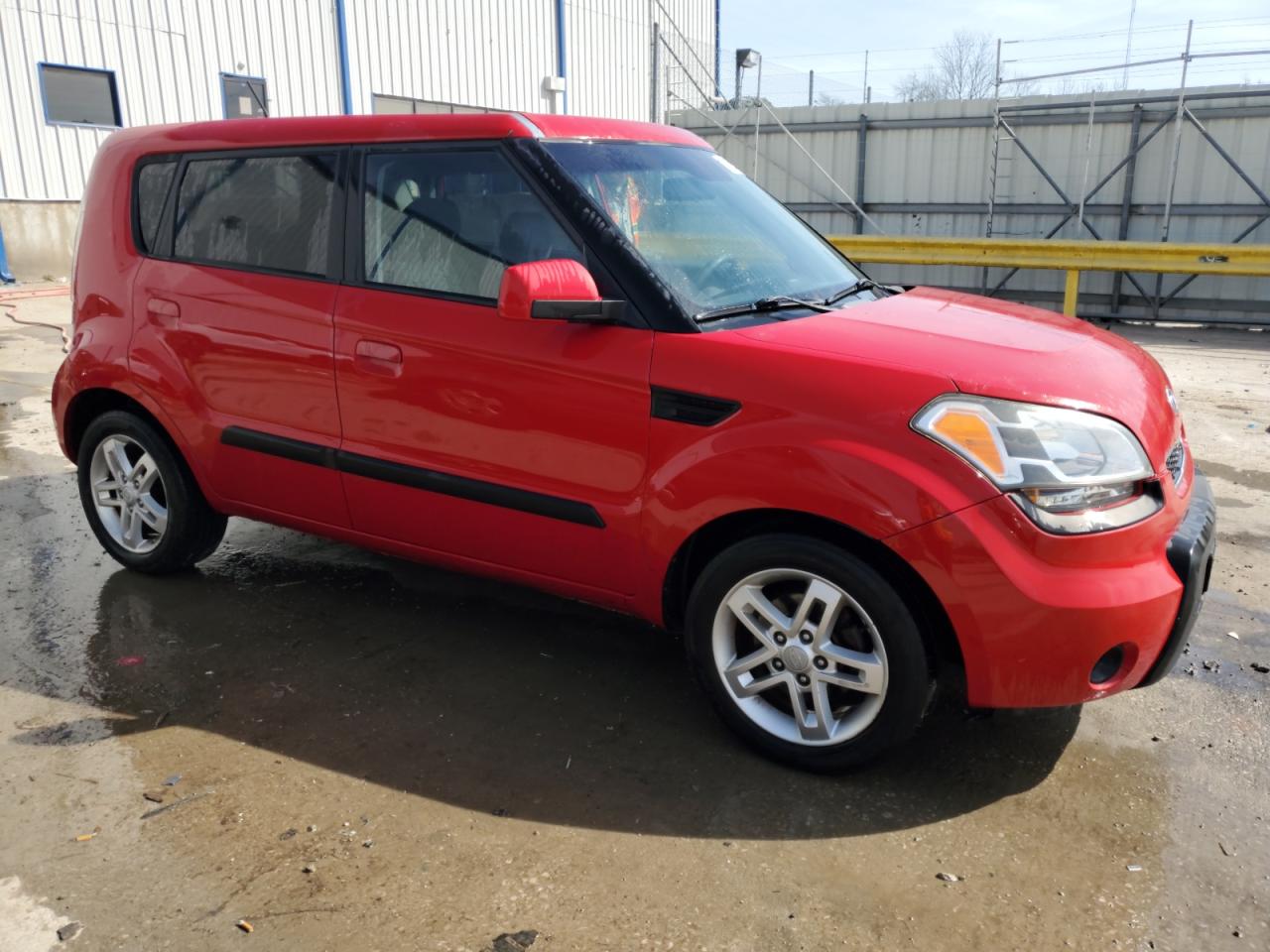 2010 KIA Soul VIN KNDJT2A22A7061981 Copart auction photo, side damage thumbnail 4