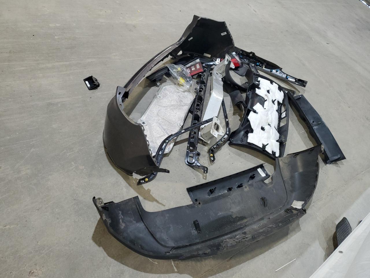 2018 Jeep Compass VIN 3C4NJDBB1JT457509 Copart auction photo, rear end damage thumbnail 15