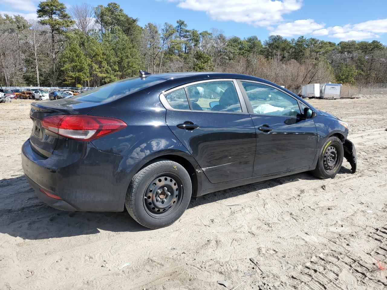 2018 KIA Forte VIN 3KPFK4A70JE263430 Copart auction photo, front end / all over damage thumbnail 3