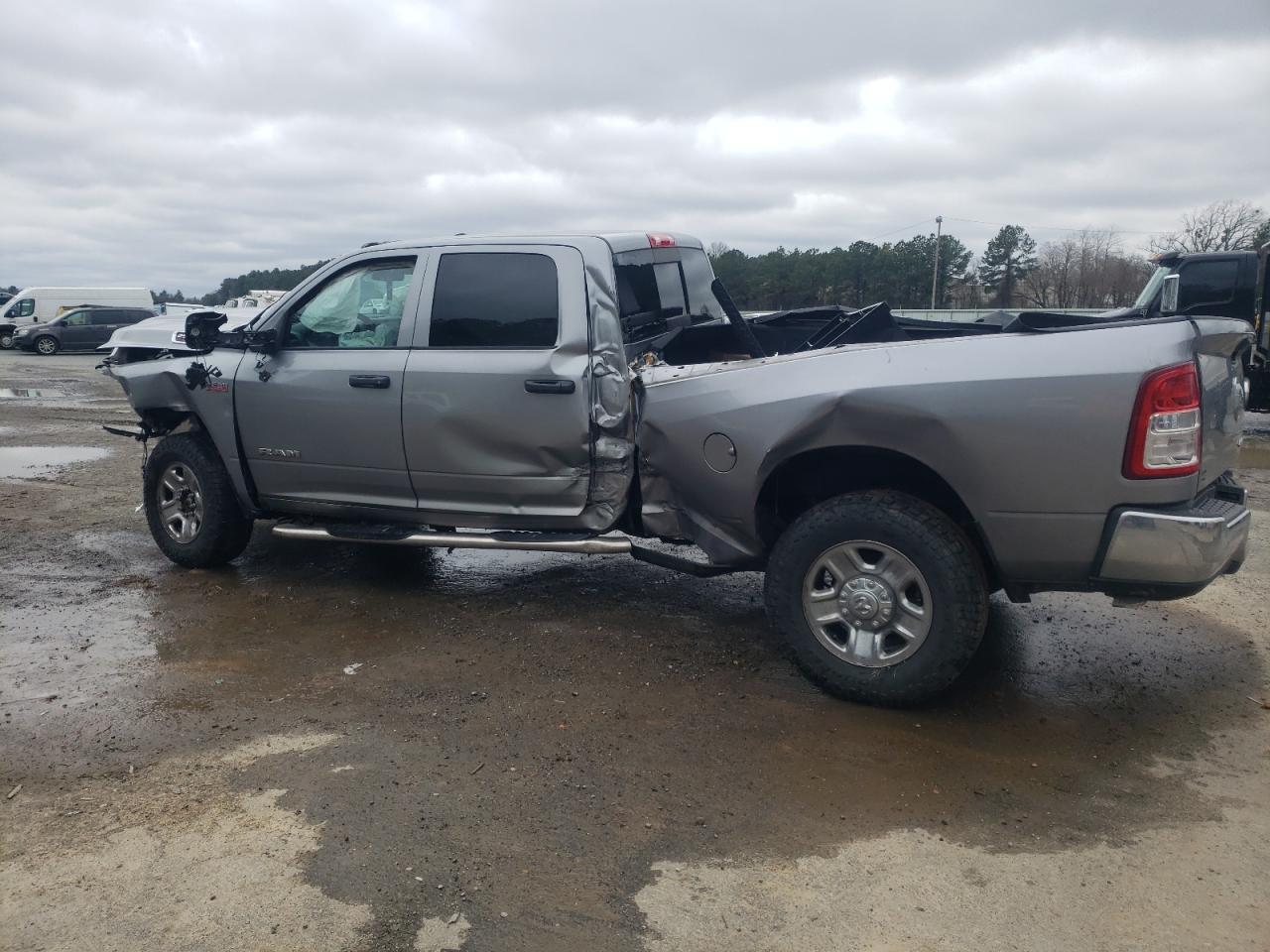 2021 RAM 2500 VIN 3C6UR5HJ6MG556954 Copart auction photo, all over damage thumbnail 2
