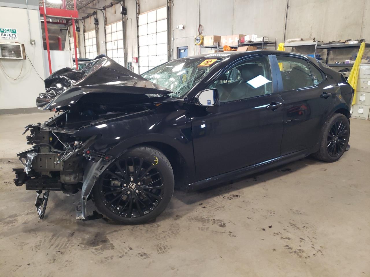 2022 Toyota Camry VIN 4T1T11AK5NU015119