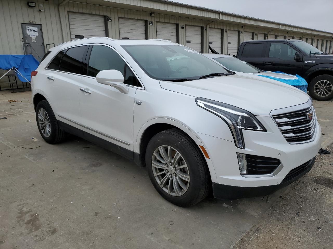 2017 Cadillac XT5 VIN 1GYKNBRS6HZ257790 Copart auction photo, rear end damage thumbnail 4
