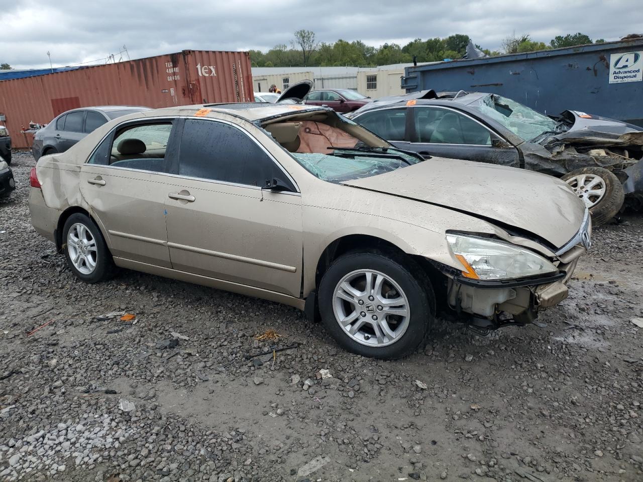 2006 Honda Accord VIN 1HGCM56836A133335 Copart auction photo, all over damage thumbnail 4