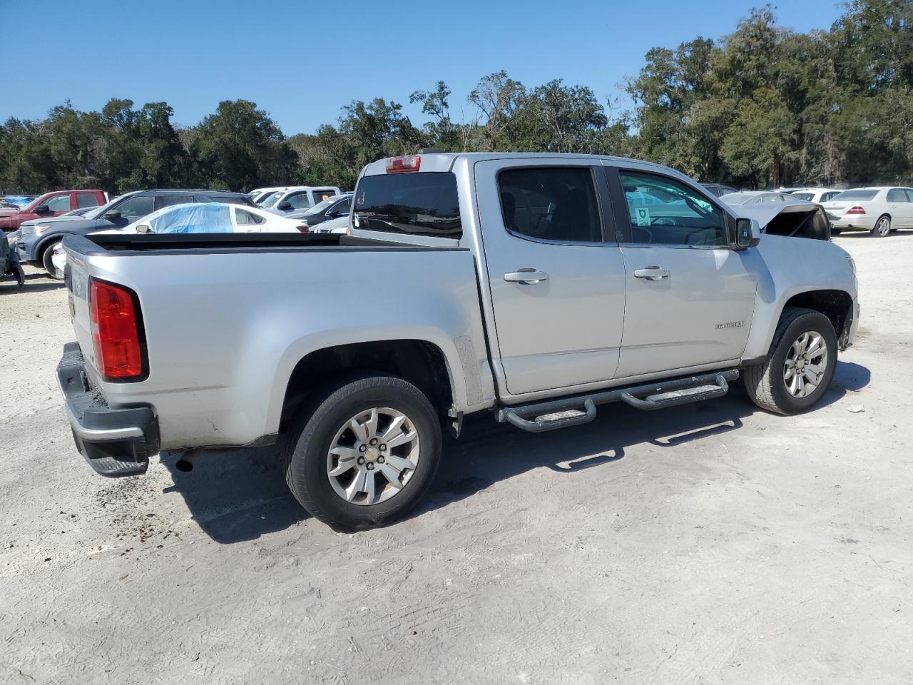 2016 Chevrolet Colorado VIN 1GCGSCE38G1306347 Copart auction photo, front end / minor dent/scratches damage thumbnail 3