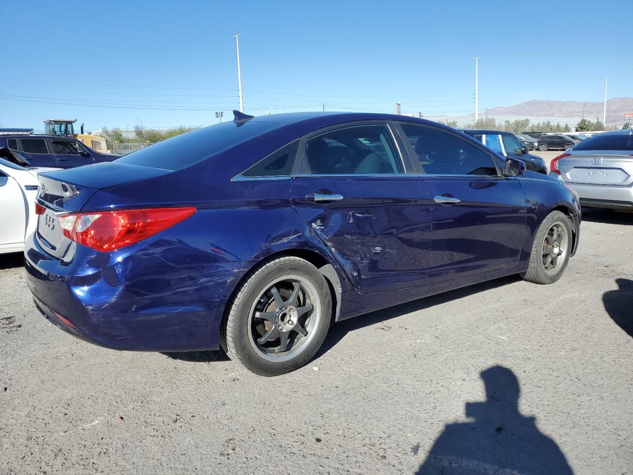2011 Hyundai Sonata VIN 5NPEB4AC1BH087364 Copart auction photo, side damage thumbnail 3
