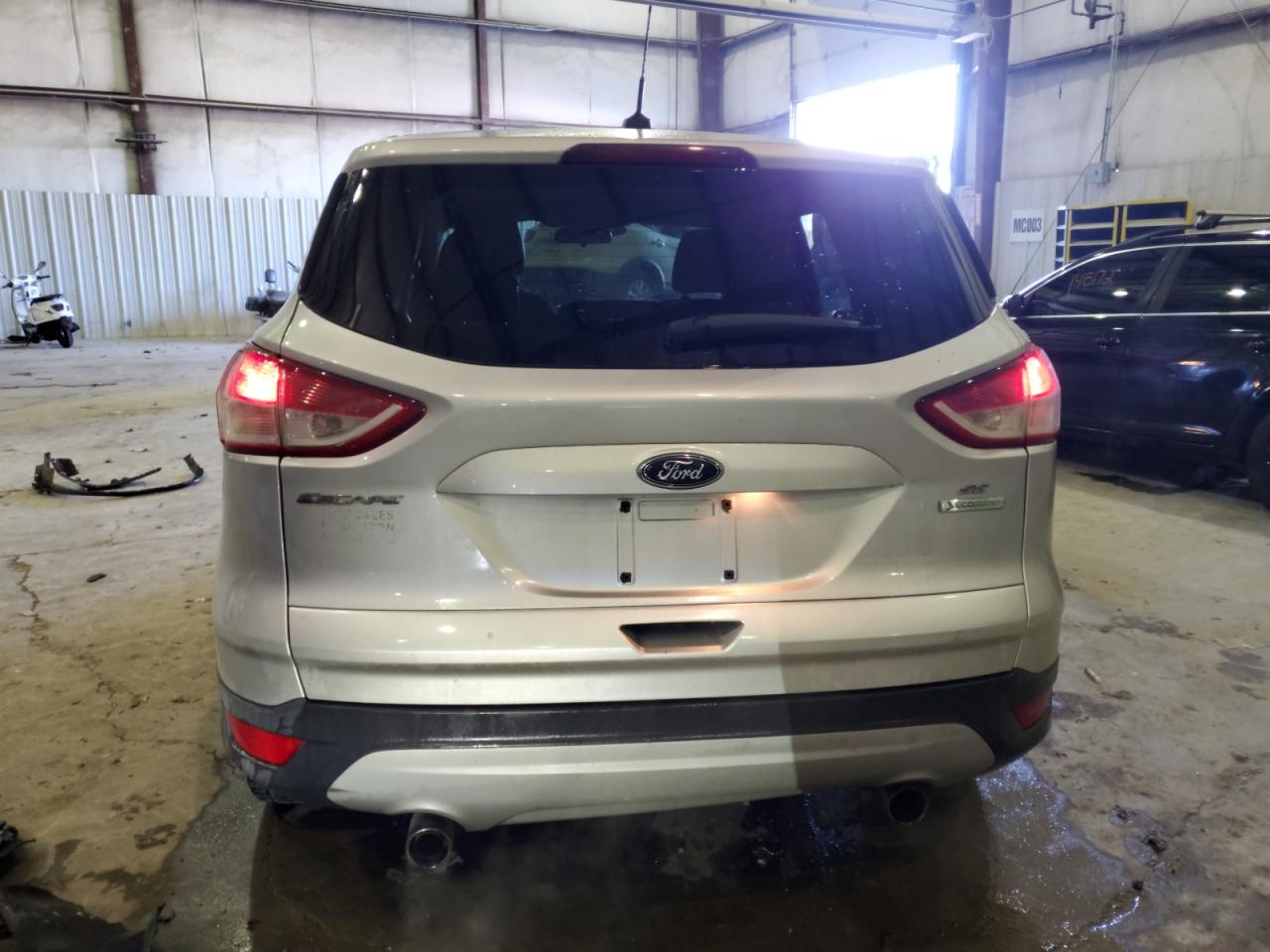 2013 Ford Escape VIN 1FMCU0GX3DUB89970 Copart auction photo, side / rear end damage thumbnail 6
