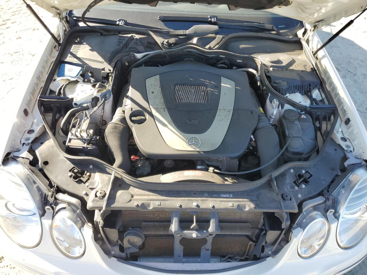 2009 Mercedes-Benz E-klasse VIN WDBUF87XX9B373144 Copart auction photo, side / minor dent/scratches damage thumbnail 11