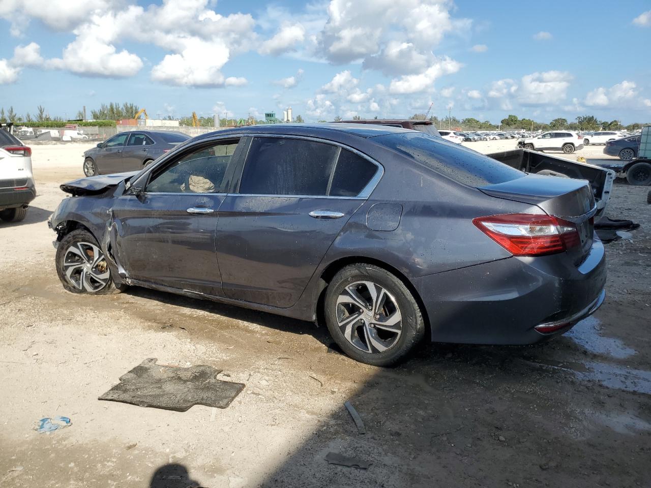 2016 Honda Accord VIN 1HGCR2F32GA004458 Copart auction photo, front end / rear end damage thumbnail 2