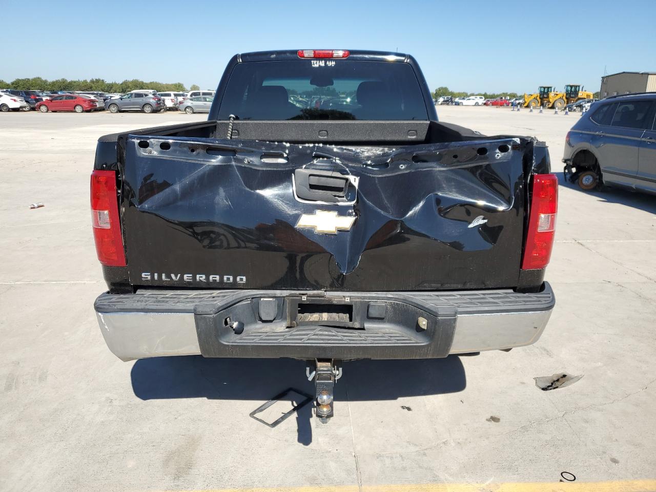 2007 Chevrolet Silverado VIN 2GCEC19J371733642 Copart auction photo, front end / rear end damage thumbnail 6