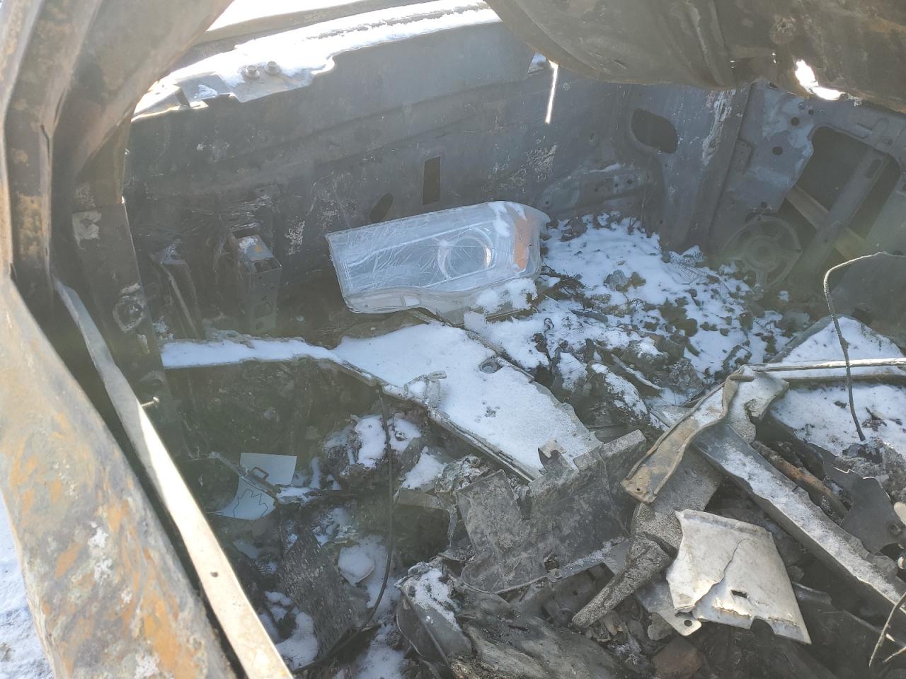 2015 Jeep Liberty (Patriot) VIN 1C4NJRBB3FD291326 Copart auction photo, burn damage thumbnail 8