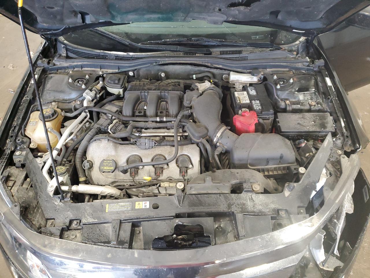 2012 Ford Fusion VIN 3FAHP0DC9CR223747 Copart auction photo, front end damage thumbnail 11