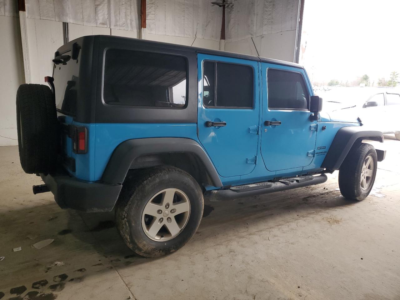 2017 Jeep Wrangler VIN 1C4BJWDG1HL636064 Copart auction photo, side damage thumbnail 3