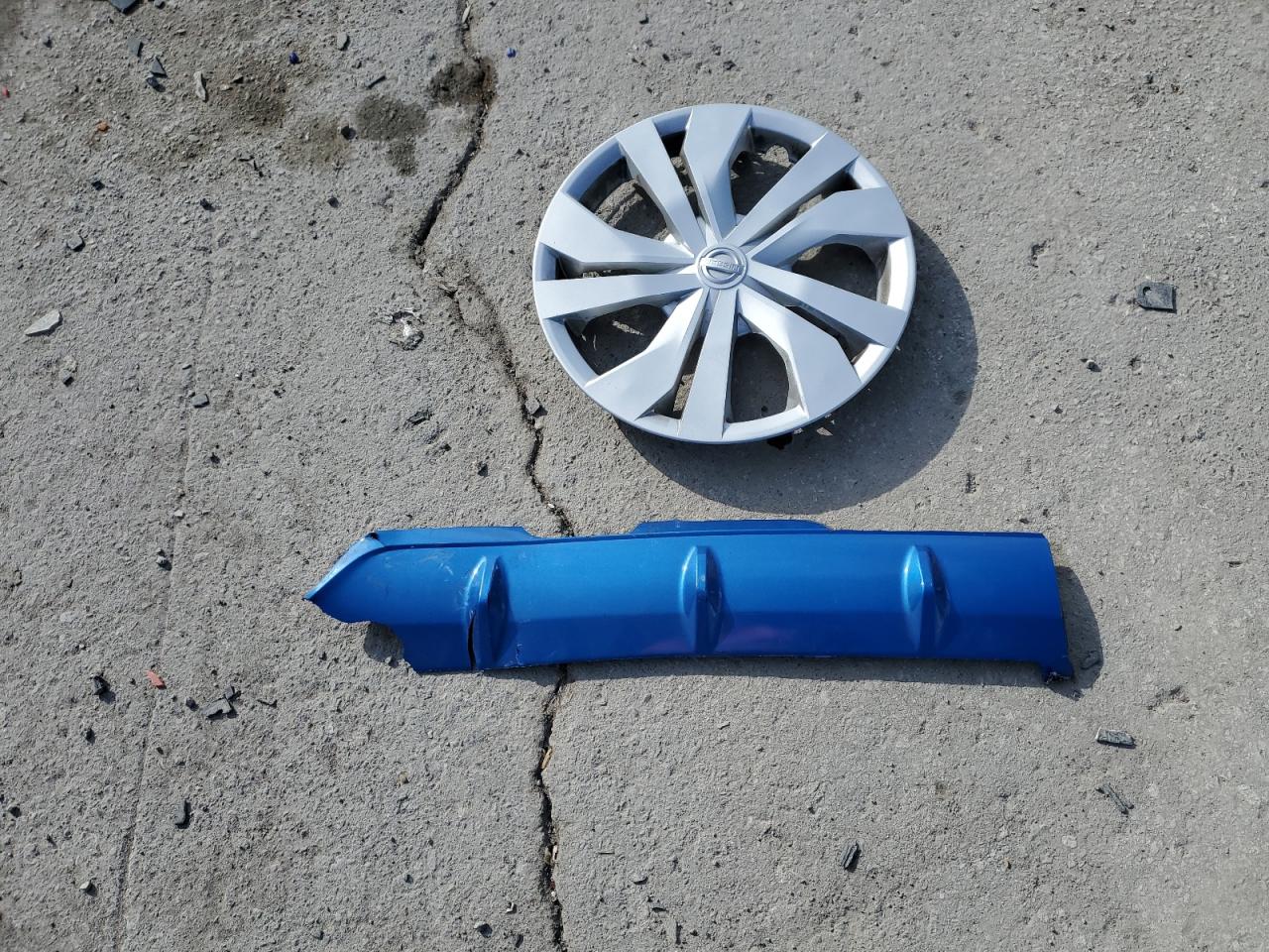 2020 Nissan Versa VIN 3N1CN8DV9LL908654 Copart auction photo, rear end damage thumbnail 14