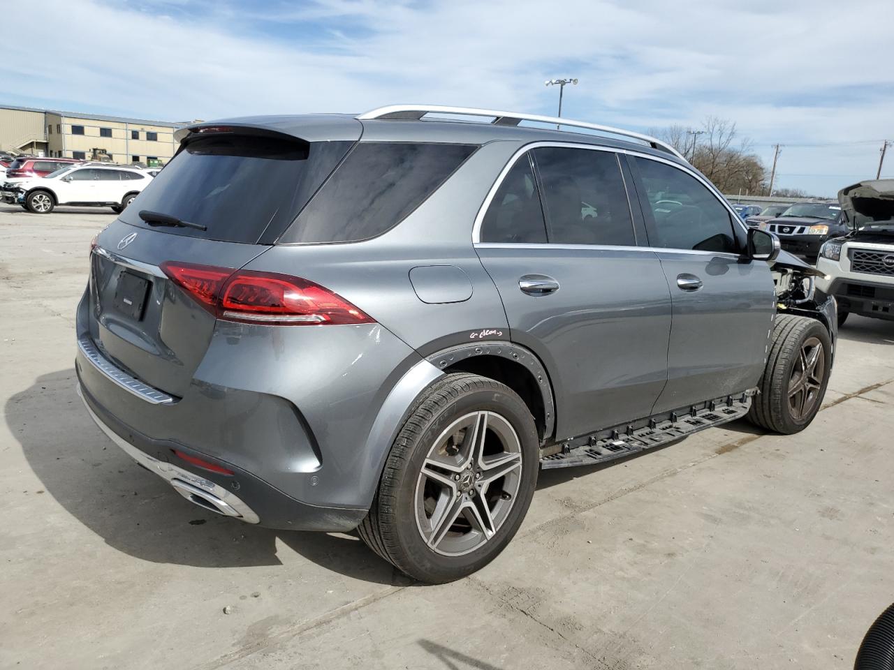2021 Mercedes-Benz GLE VIN 4JGFB4JB0MA513742 Copart auction photo, front end / hail damage thumbnail 3