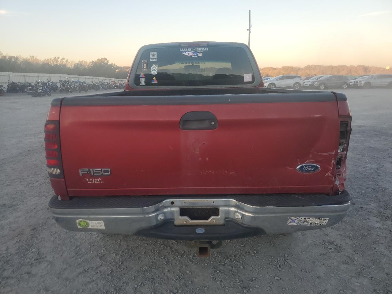 1999 Ford F-150 VIN 1FTRX18L5XNB20672 Copart auction photo, front end damage thumbnail 6