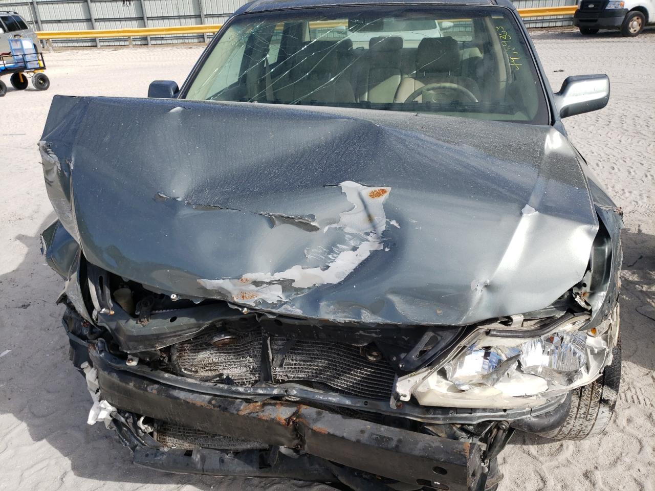 2000 Toyota Avalon VIN 4T1BF28B7YU068319 Copart auction photo, front end / side damage thumbnail 11