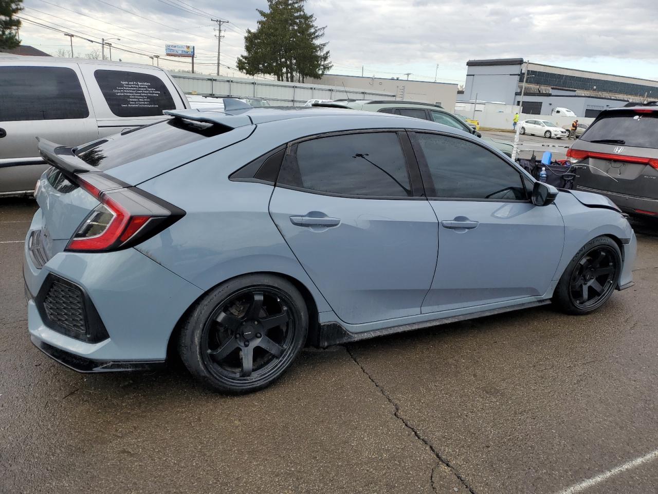2017 Honda Civic VIN SHHFK7G46HU218610 Copart auction photo, front end damage thumbnail 3
