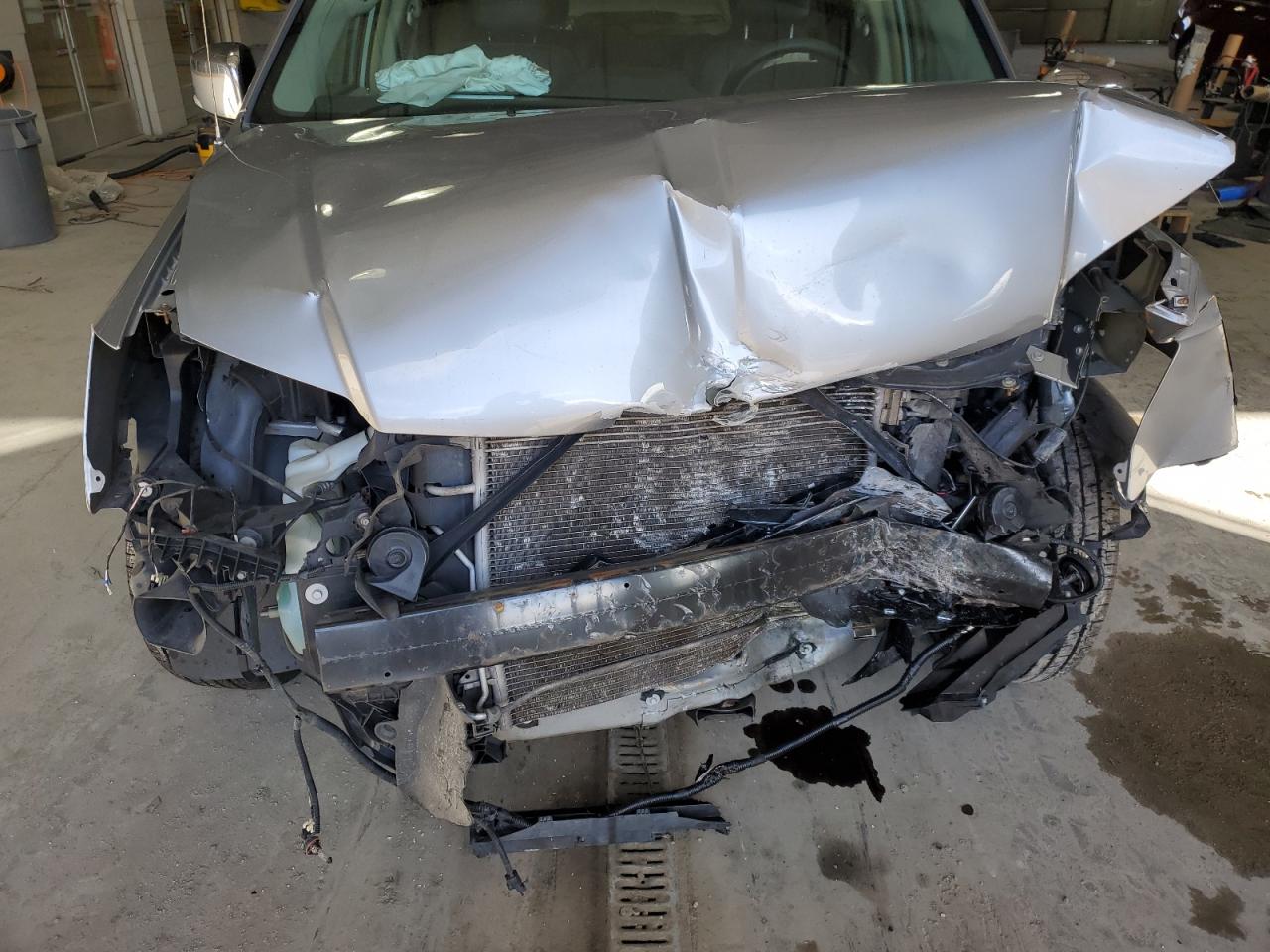 2015 Chrysler Town & Country VIN 2C4RC1CG3FR728293 Copart auction photo, front end / side damage thumbnail 12