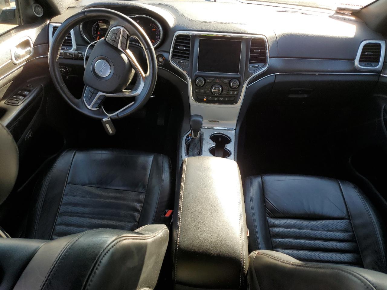 2018 Jeep Grand Cherokee VIN 1C4RJFBG7JC295969 Copart auction photo, rear end / undercarriage damage thumbnail 8