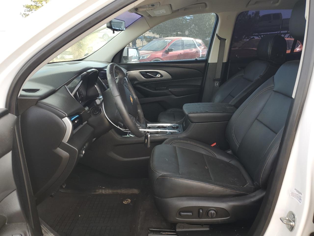 2019 Chevrolet Traverse VIN 1GNERJKXXKJ241712 Copart auction photo, water/flood damage thumbnail 7