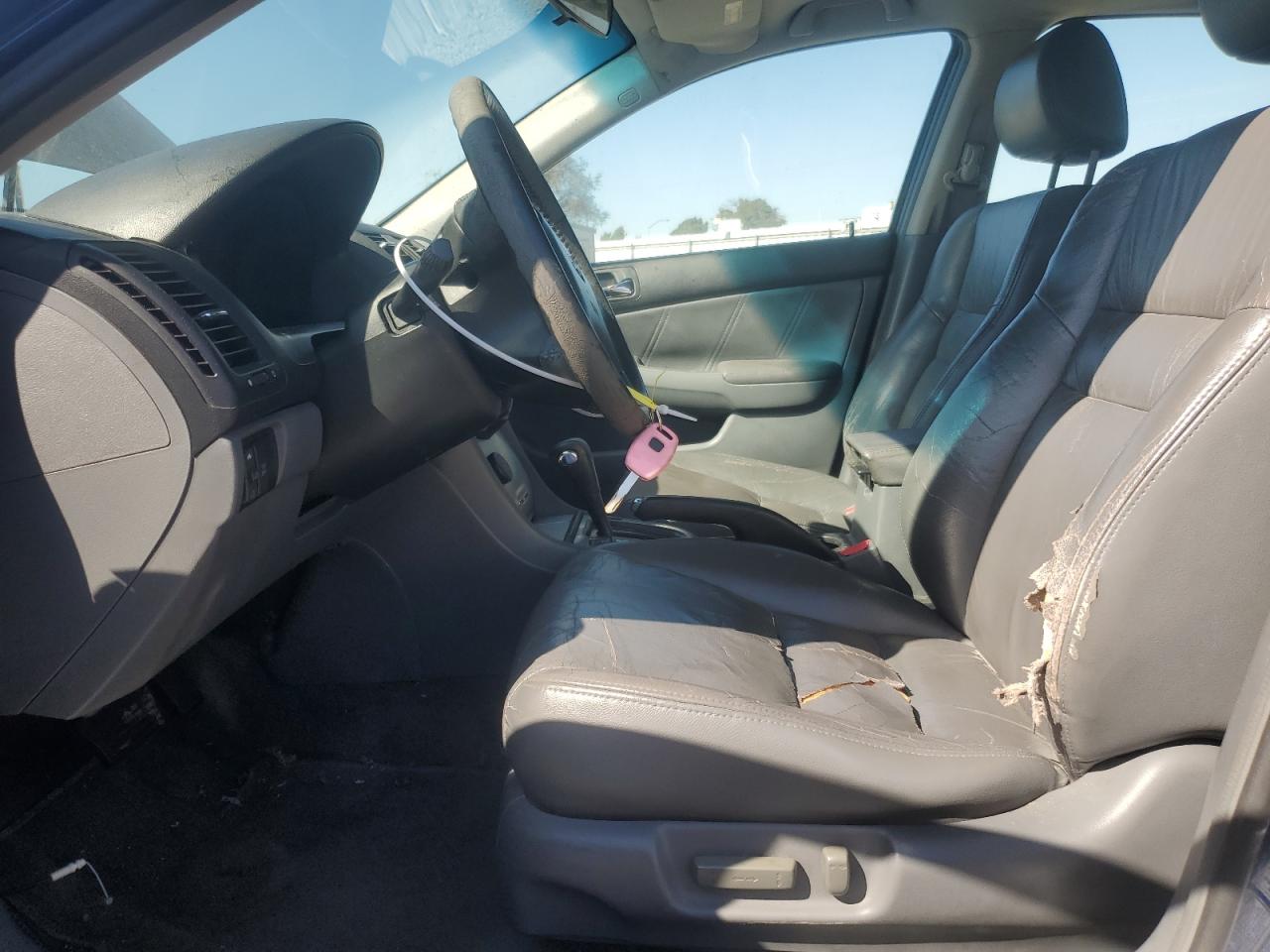 2003 Honda Accord VIN 1HGCM66513A071974 Copart auction photo, front end damage thumbnail 7