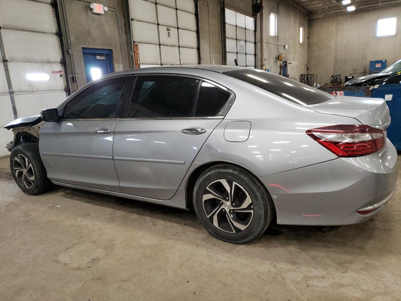 2017 Honda Accord VIN 1HGCR2F33HA015549 Copart auction photo, front end / minor dent/scratches damage thumbnail 2