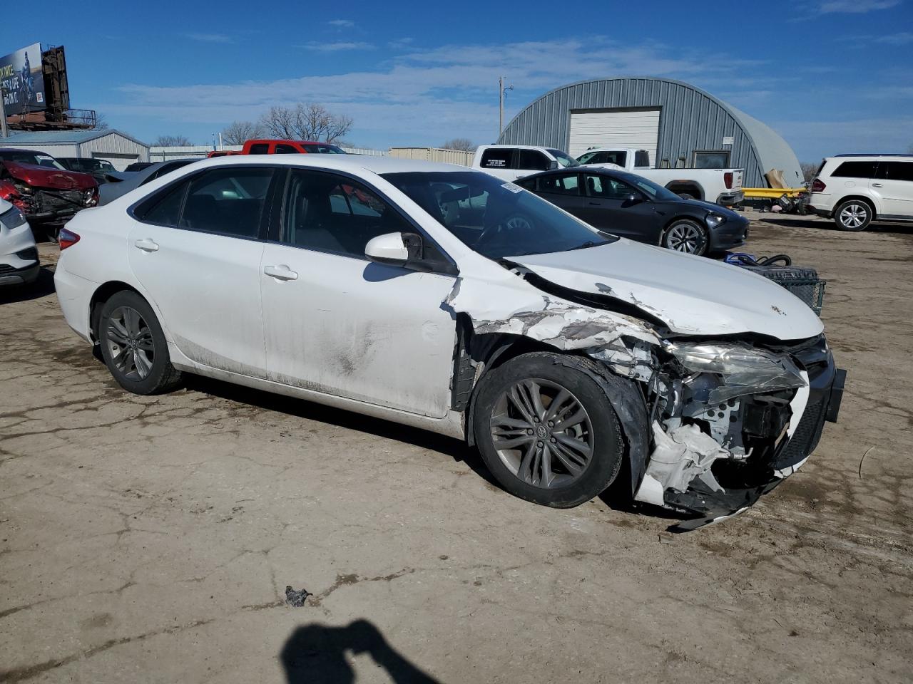 2016 Toyota Camry VIN 4T1BF1FK9GU539205 Copart auction photo, front end damage thumbnail 4